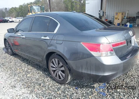2011 Honda Accord 3.5 Ex-L from USA, damaged, VIN 1HGCP3F8XBA006880